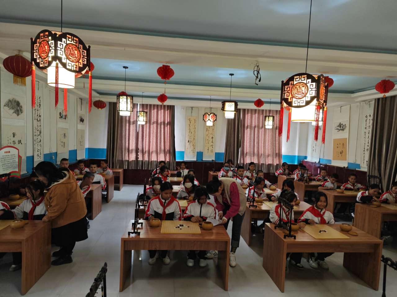 库车市乌恰镇中学持续推进学生社团活动 (9).jpg